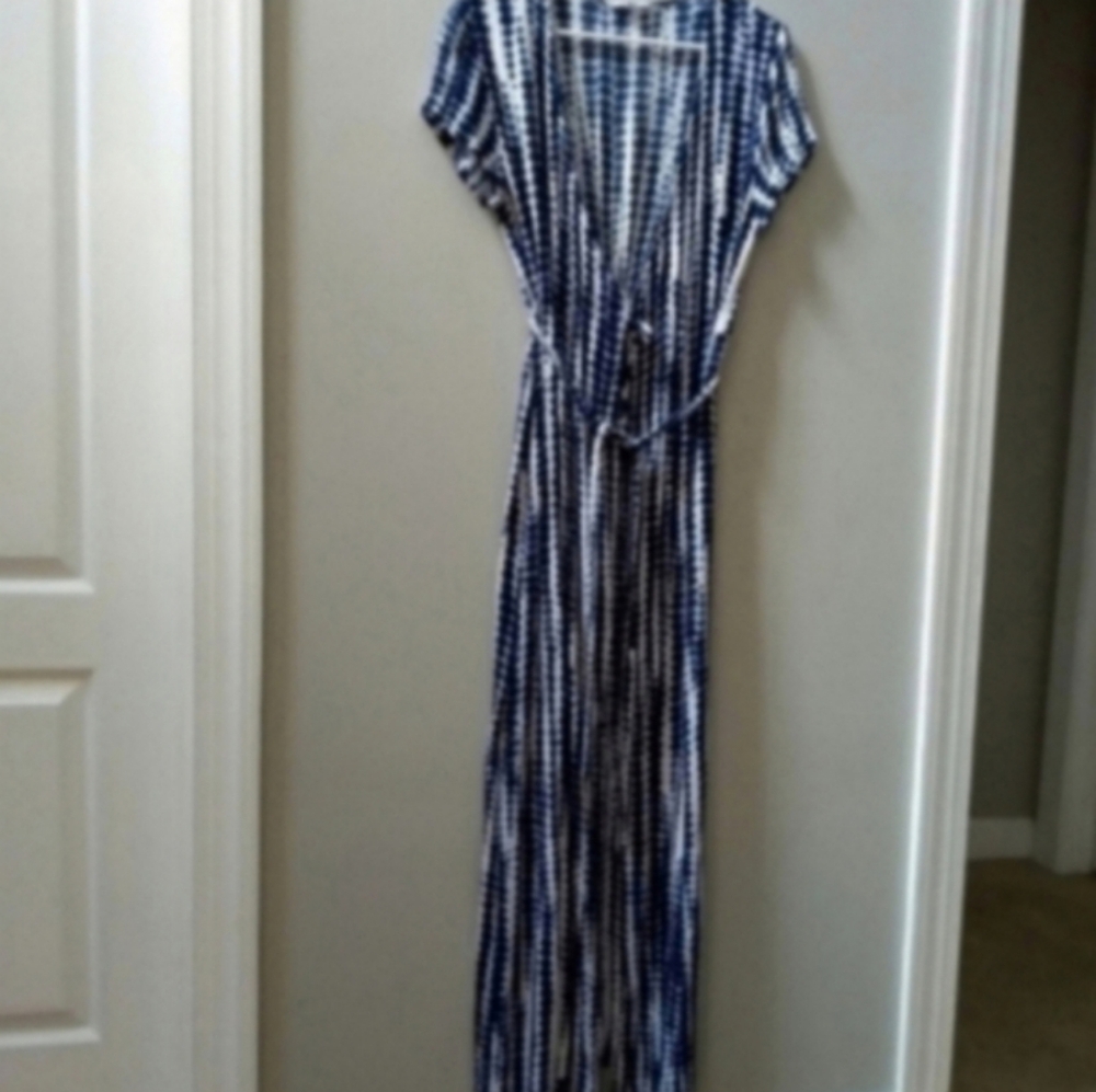 Oliviaeous Blue & White Striped Maxi Dress Cover Up Wrap Geometric Beach M